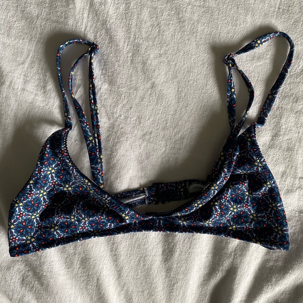 Bathing suit top